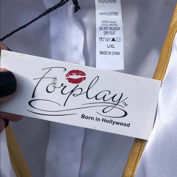 Size L/XL-Caesar’s Delight costume - Picture 5 of 7